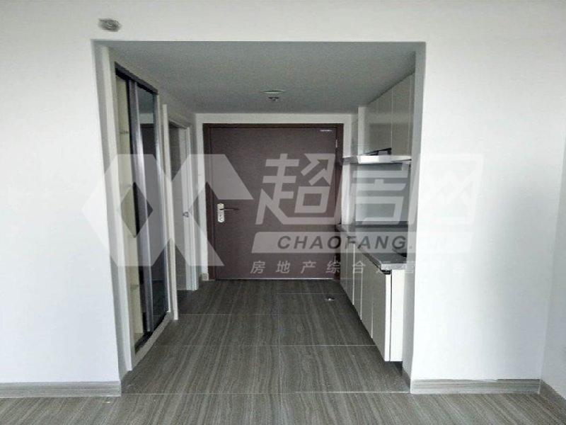 银钻广场二手房卧室
