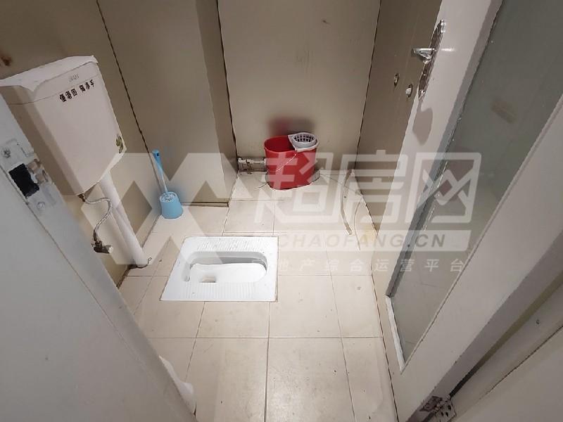康城尚域二手房卧室