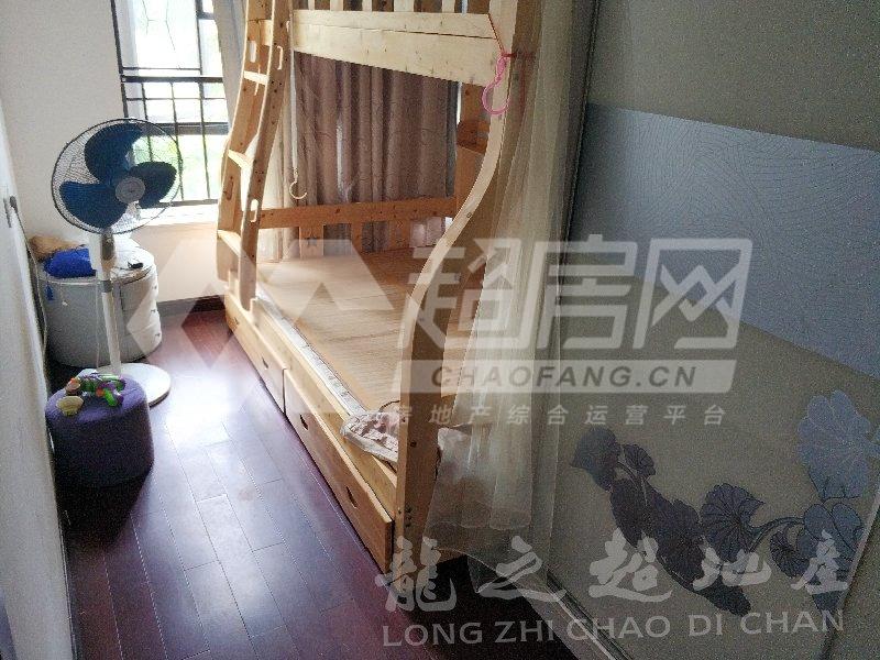 中博城果（汇盈苑）二手房卧室