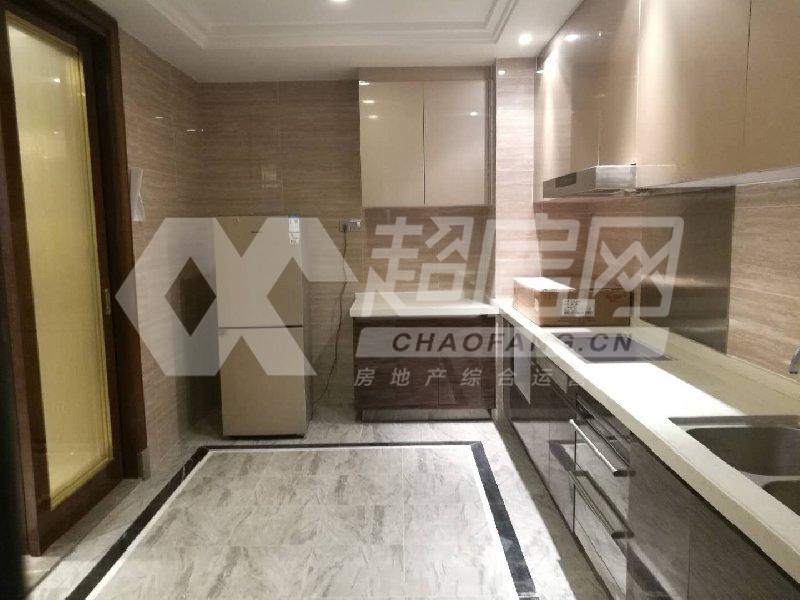 恒大帝景二手房厨房及卫生间
