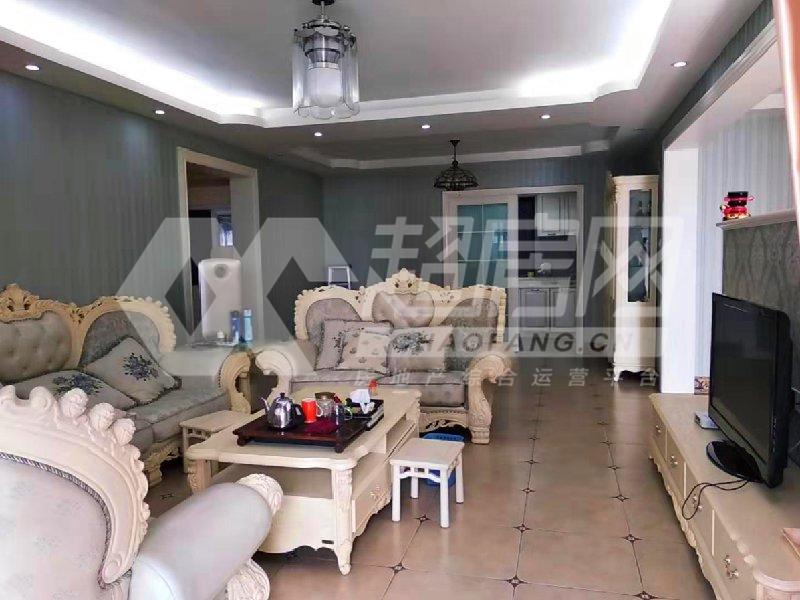 万科沁园二手房客厅