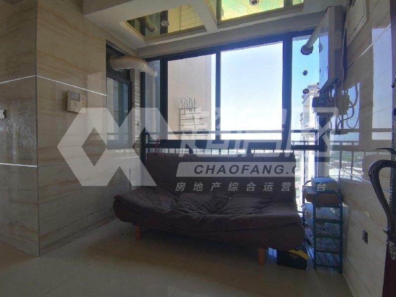 佳兆业君汇上品二手房客厅
