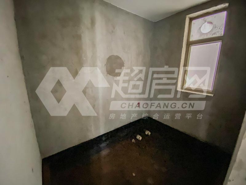 嘉信帝苑二手房厨房及卫生间