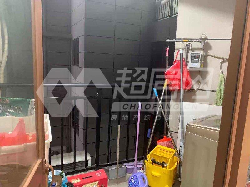 涛汇御河湾二手房阳台