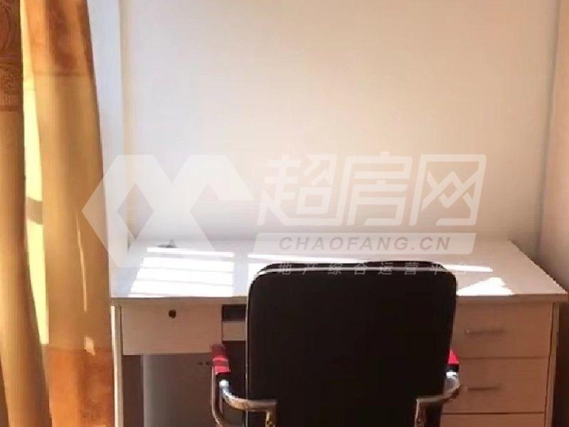 深业城一期二手房卧室