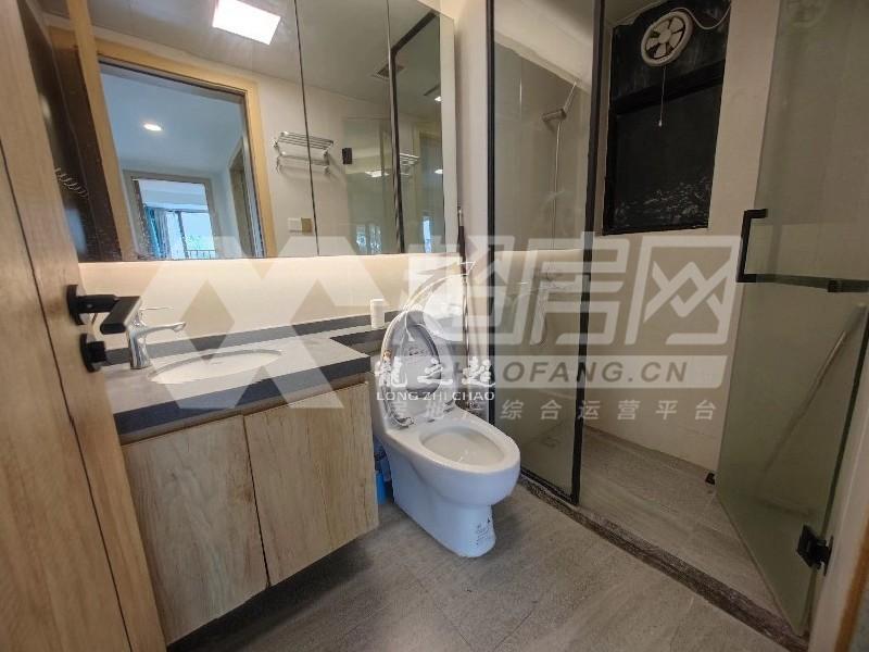 北河泽公馆二手房厨房及卫生间