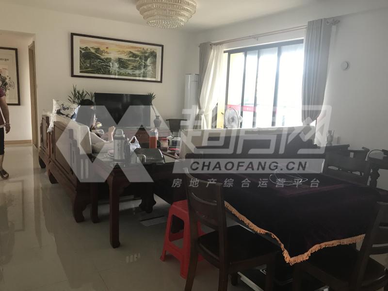 金域滨江（一期）二手房客厅