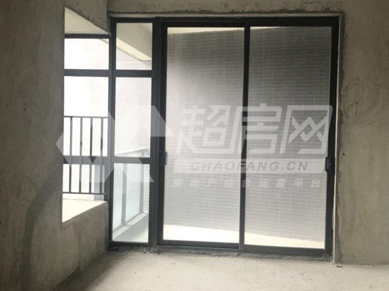 美的广场二手房卧室