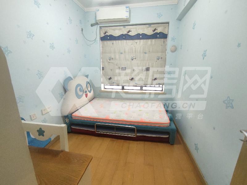 万科缤纷西园二手房卧室