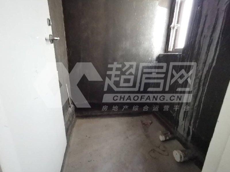 保利悦公馆二手房厨房及卫生间