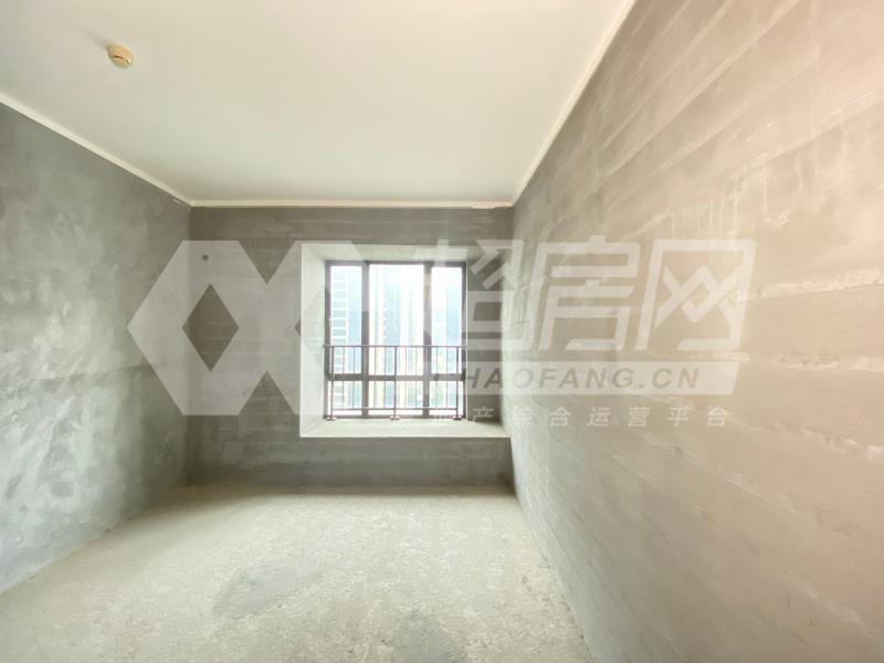 龙湖春江名城二手房卧室