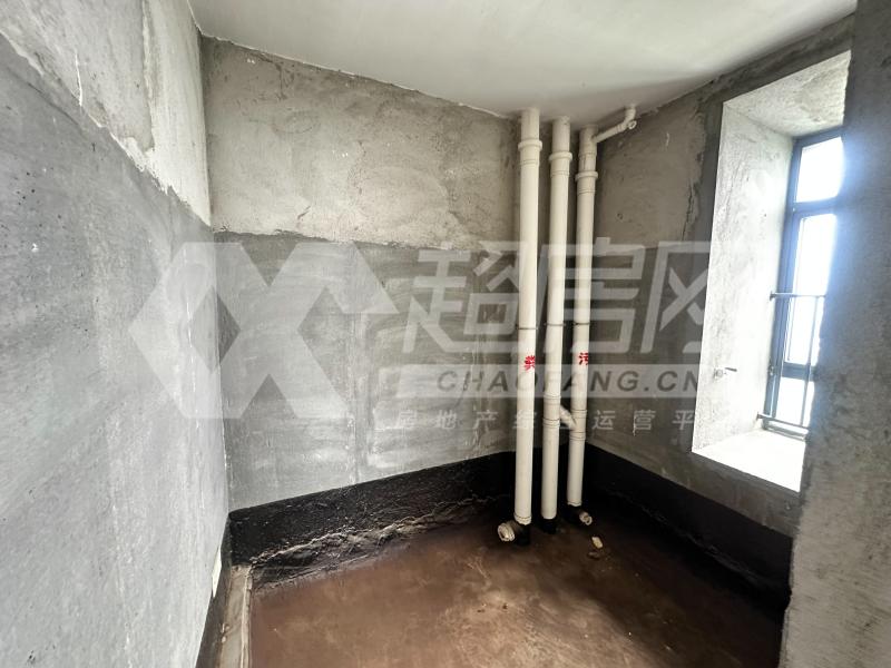 敏捷畔海御峰（B区）二手房厨房及卫生间
