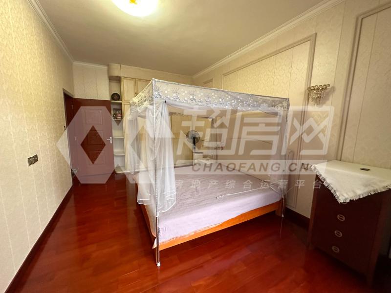 顺峰山语二手房书房