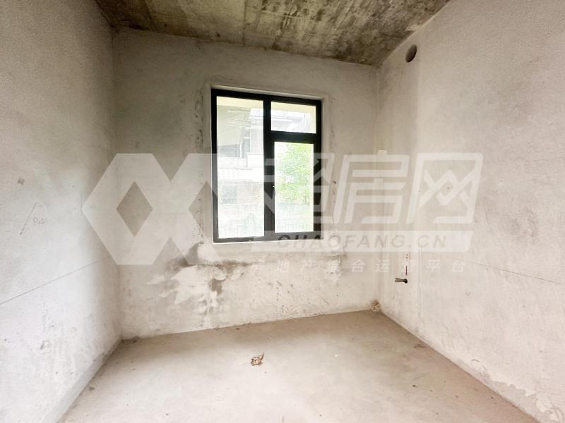 华侨城天鹅湖（别墅）二手房卧室
