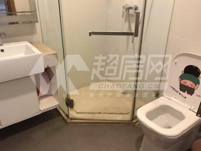 新红棉大厦二手房厨房及卫生间