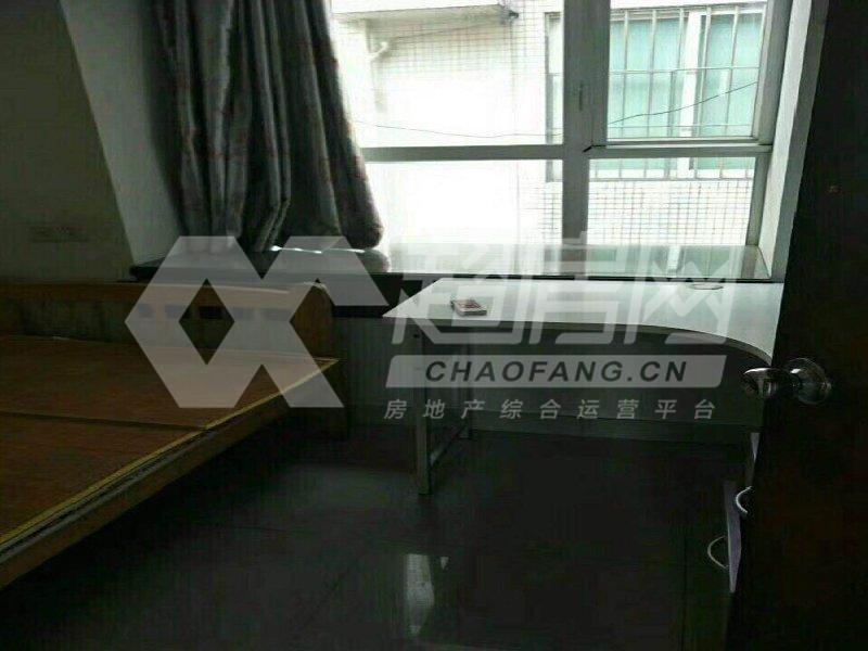 颐景豪园二手房卧室