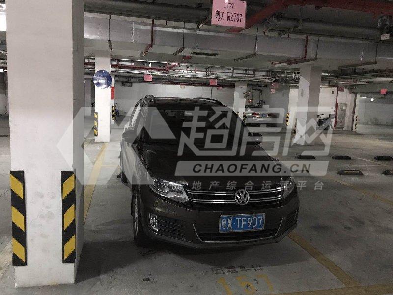 海琴水岸二手房厨房及卫生间