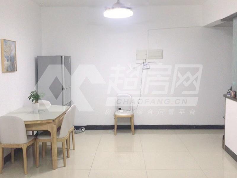 景翠名都二手房客厅