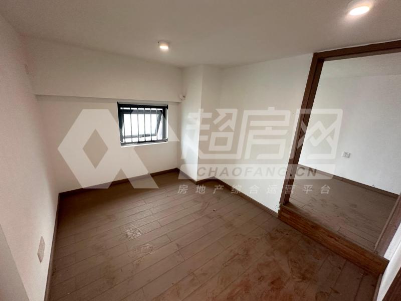 云谷广场（商住楼）二手房卧室