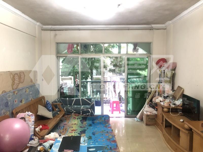 美的海岸花园二手房客厅