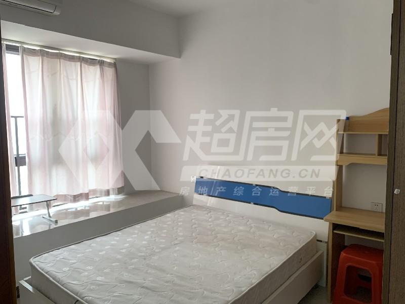 深业城三期二手房卧室