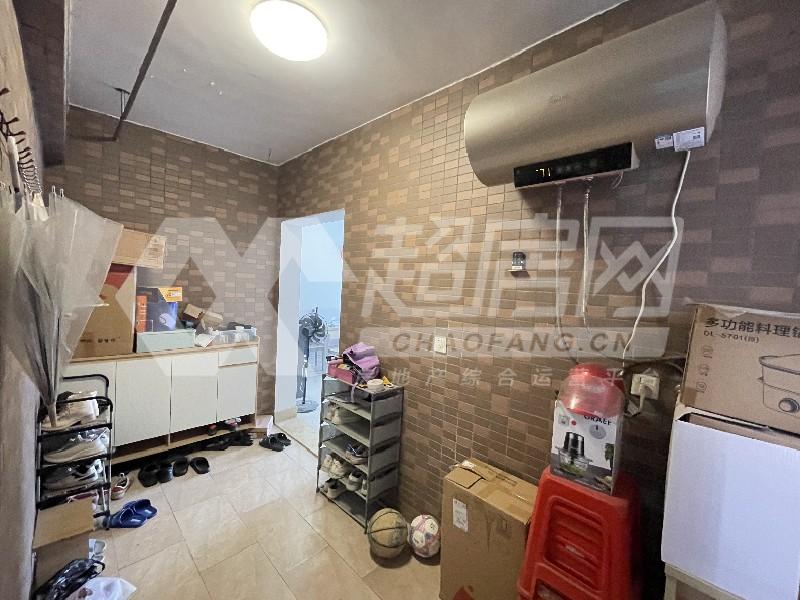 颐澳领地园二手房书房