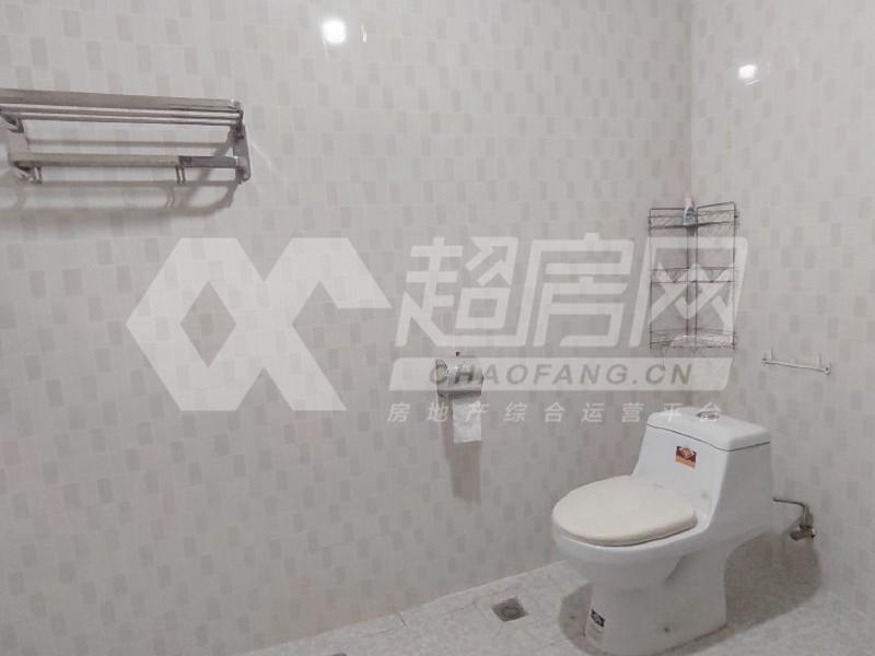 景汇名都出租房厨房及卫生间