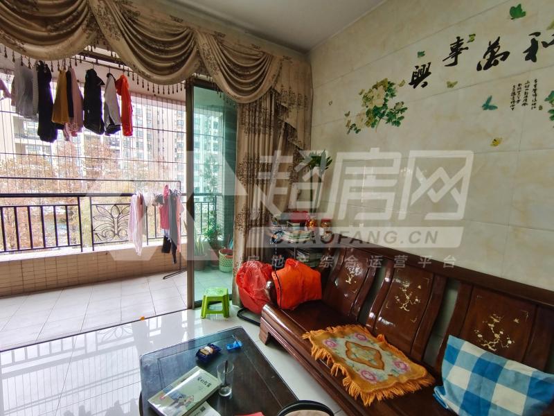 景汇名都二手房客厅
