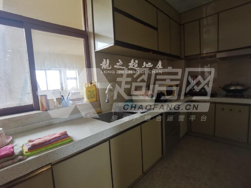 涛汇豪庭二手房厨房及卫生间