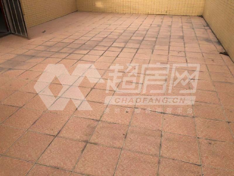 建设西二路二手房阳台