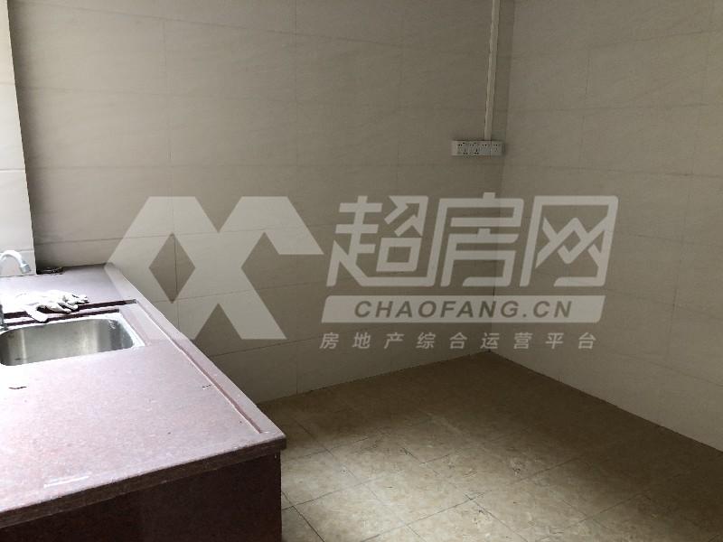 建设西二路二手房卧室