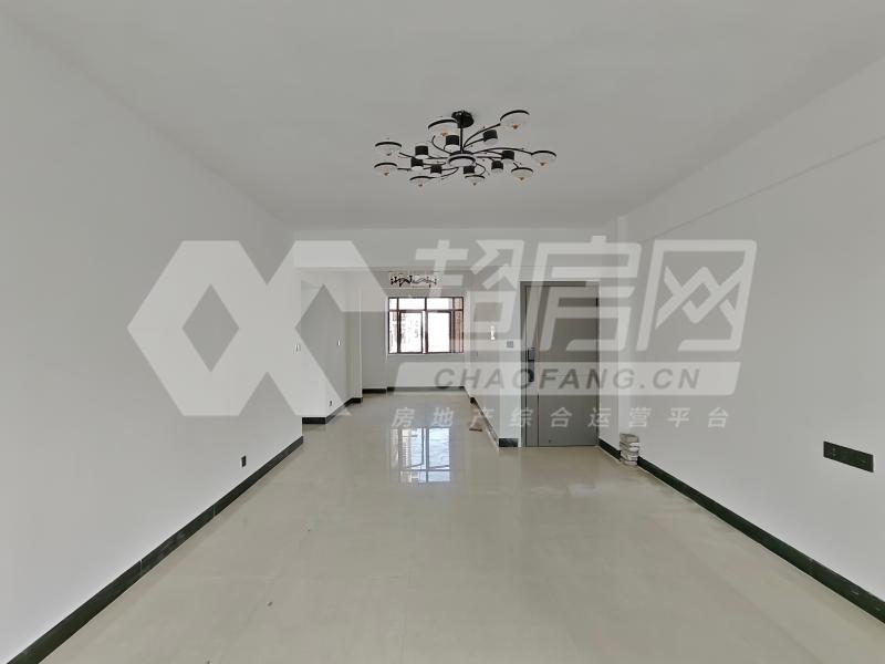 百福楼二手房客厅