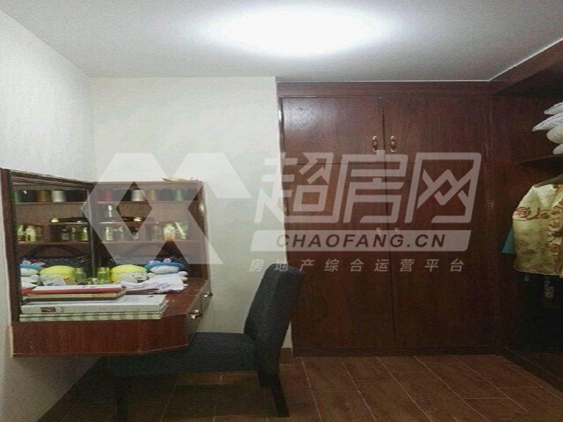 凯蓝名都二手房书房
