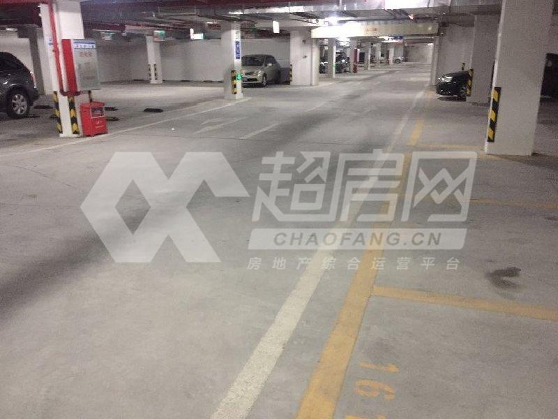 水悦云天二手房卧室