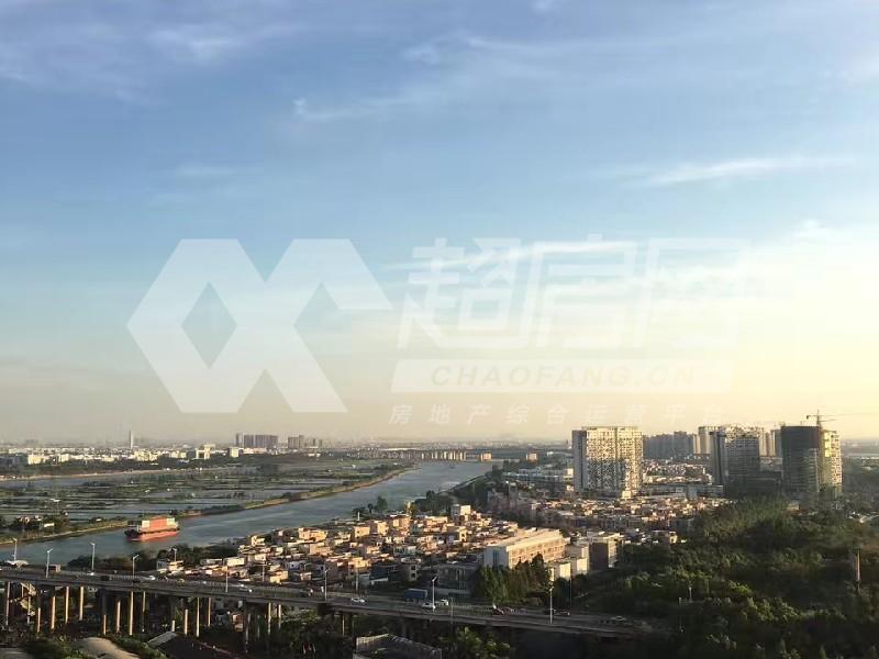 保利外滩一号二手房阳台