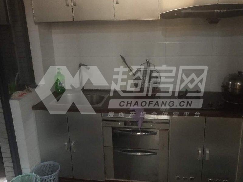 新境界二手房厨房及卫生间