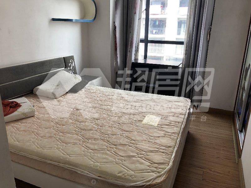 现代名邸二手房卧室