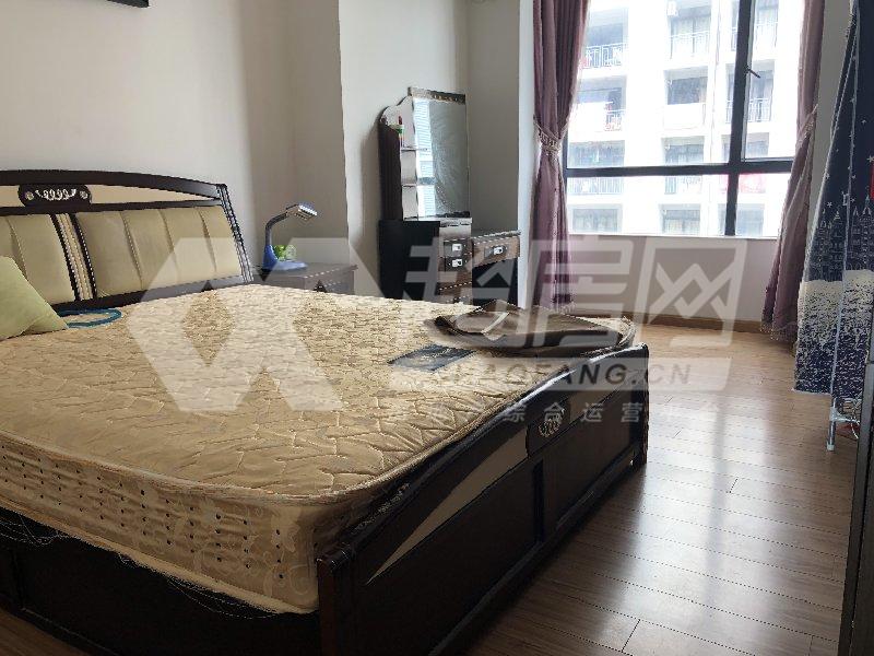 现代名邸二手房卧室
