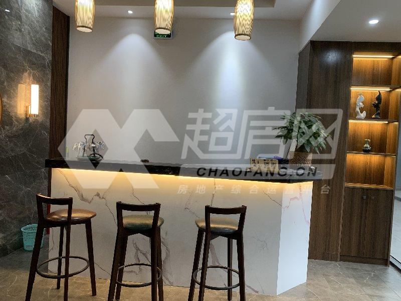 金域滨江（一期）出租房厨房及卫生间
