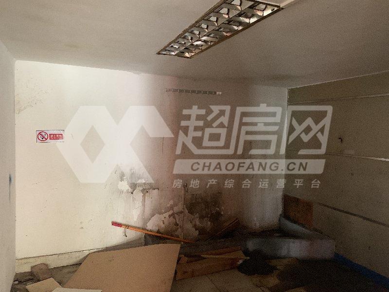 金富楼二手房客厅