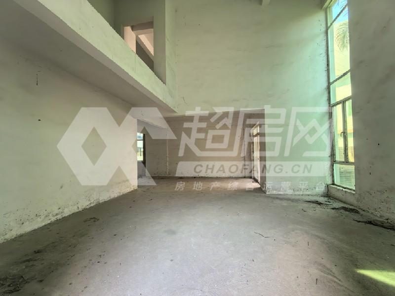 顺宝花园（别墅）二手房客厅