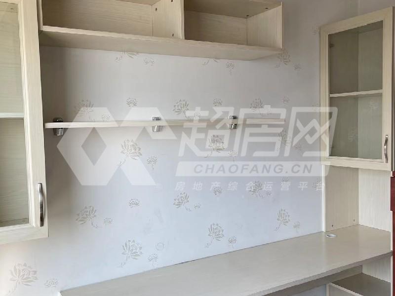 美的翰城花园二手房厨房及卫生间
