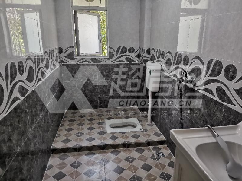 美的新海岸二手房厨房及卫生间