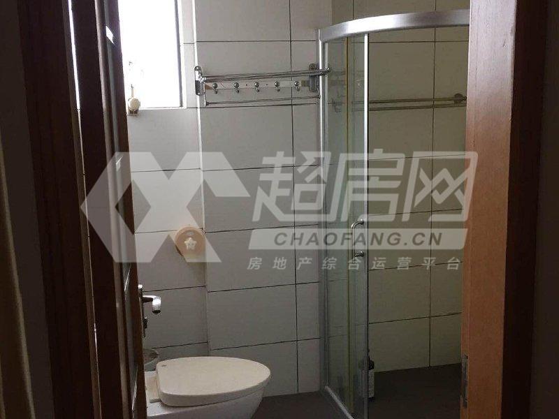 桂畔怡景湾二手房书房