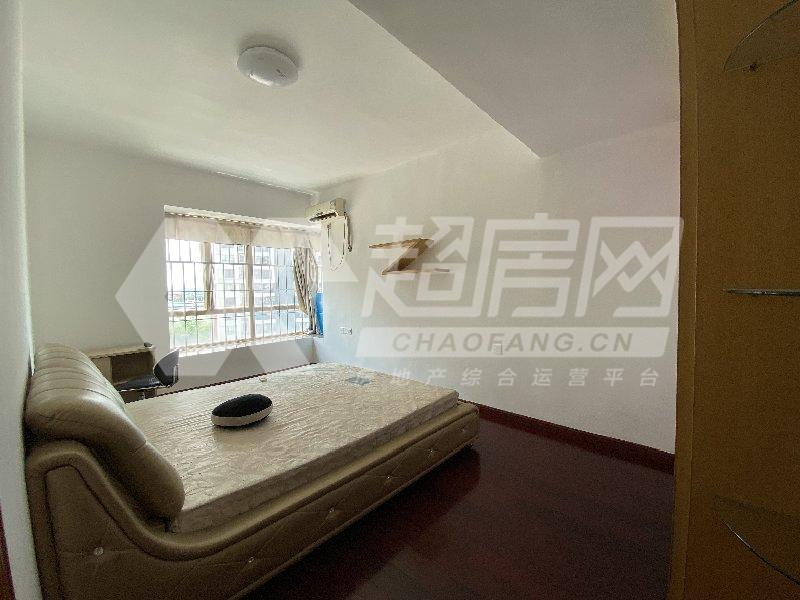 倾城上筑二手房卧室