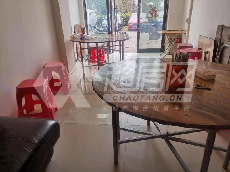 碧桂园右里苑二手房卧室