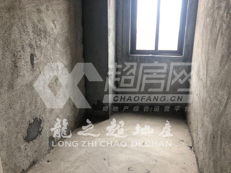 凯盛华府二手房厨房及卫生间