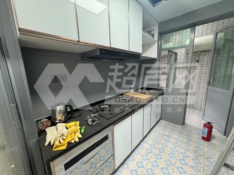 悦达名居二手房厨房及卫生间