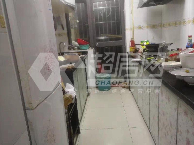 金湾豪庭二手房卧室