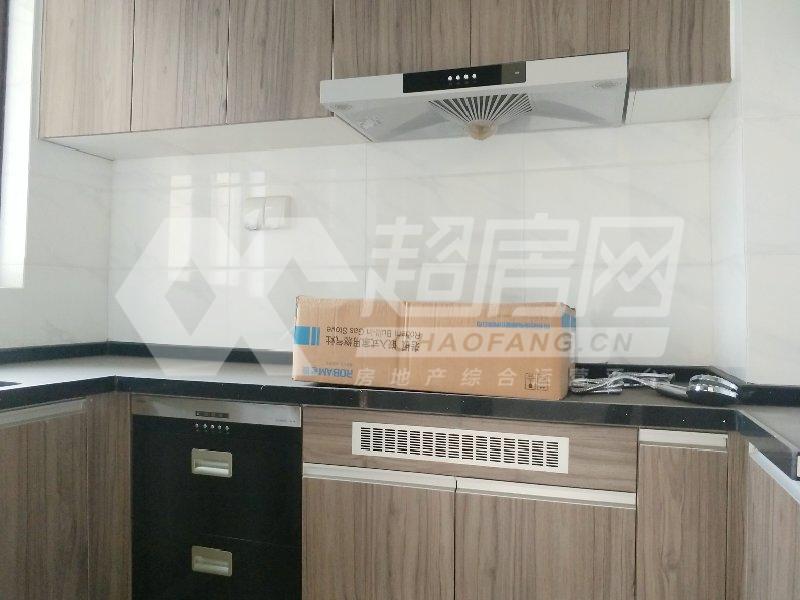 碧桂园右里苑出租房厨房及卫生间